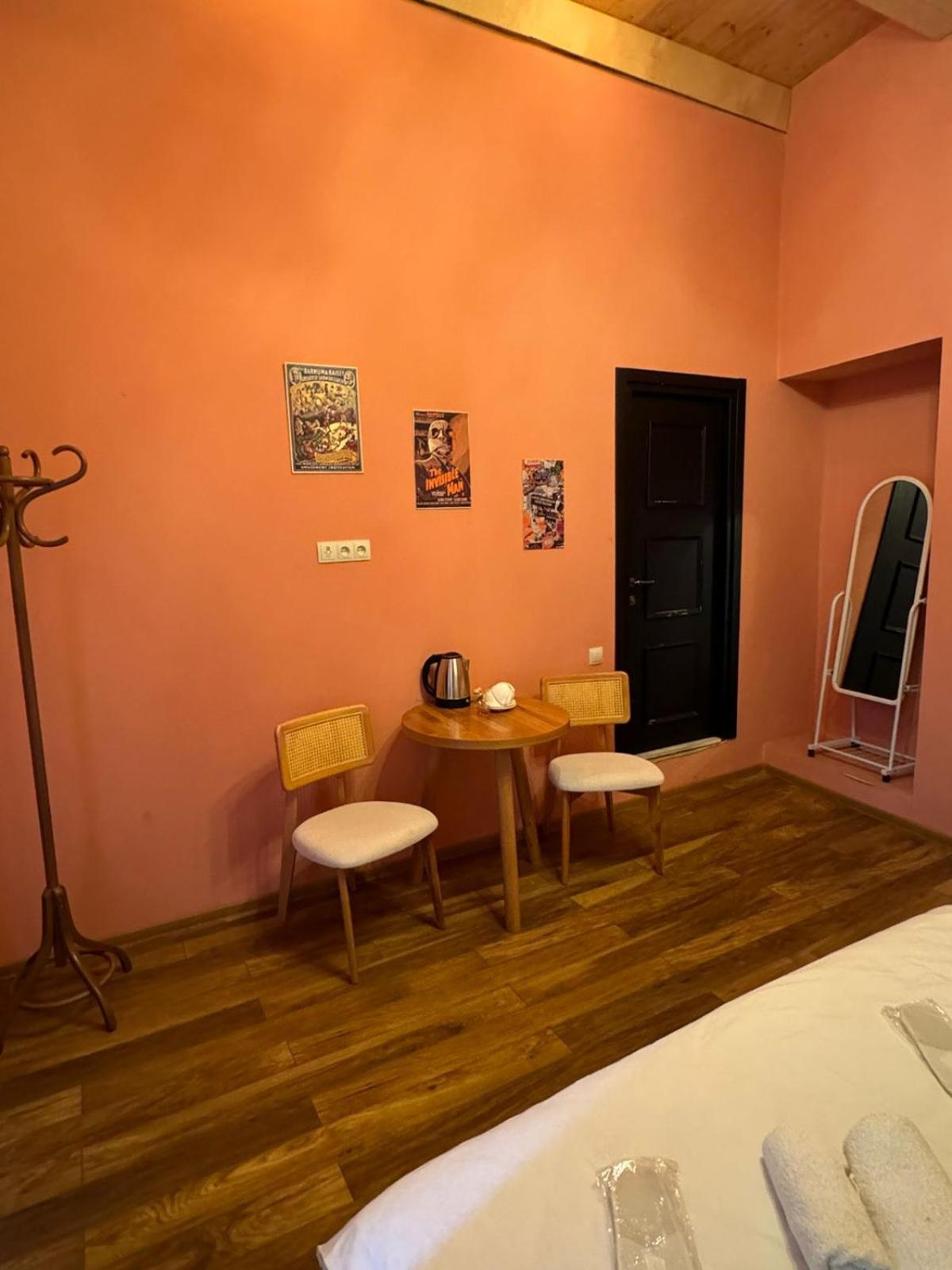 Vintage Room Tbiliszi Kültér fotó